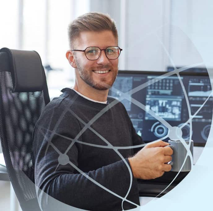 Data Analysis Services investigator with coffee